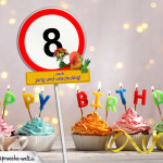 8. Geburtstag Geburtstagswünsche mit Schild und Alter auf Karte