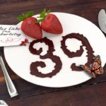 Geburtstagskarte mit Erdbeeren und Schokolade zum 39. Geburtstag